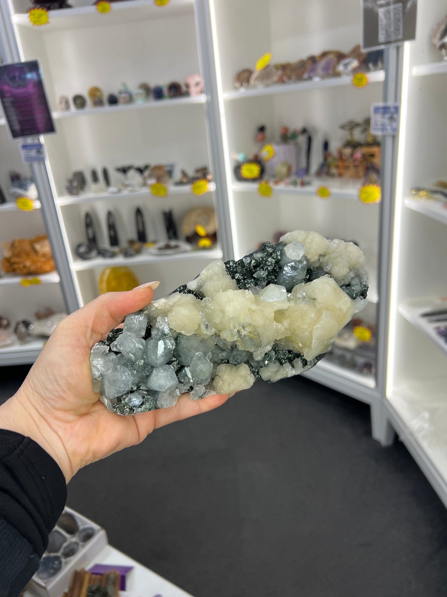 Apophyllite x Stilbite Specimen