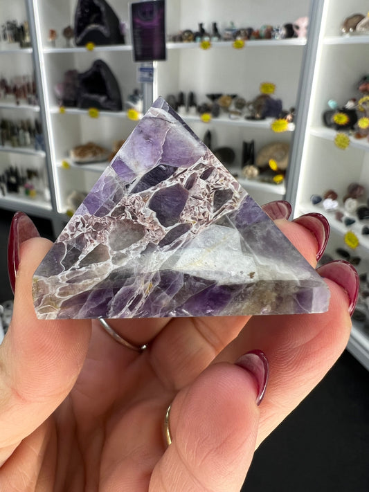 Chevron / Dream Amethyst Pyramid
