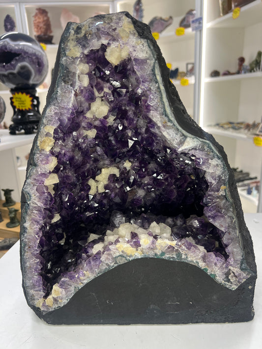 Amethyst Cave / Cathedral with Calcite Inclusions