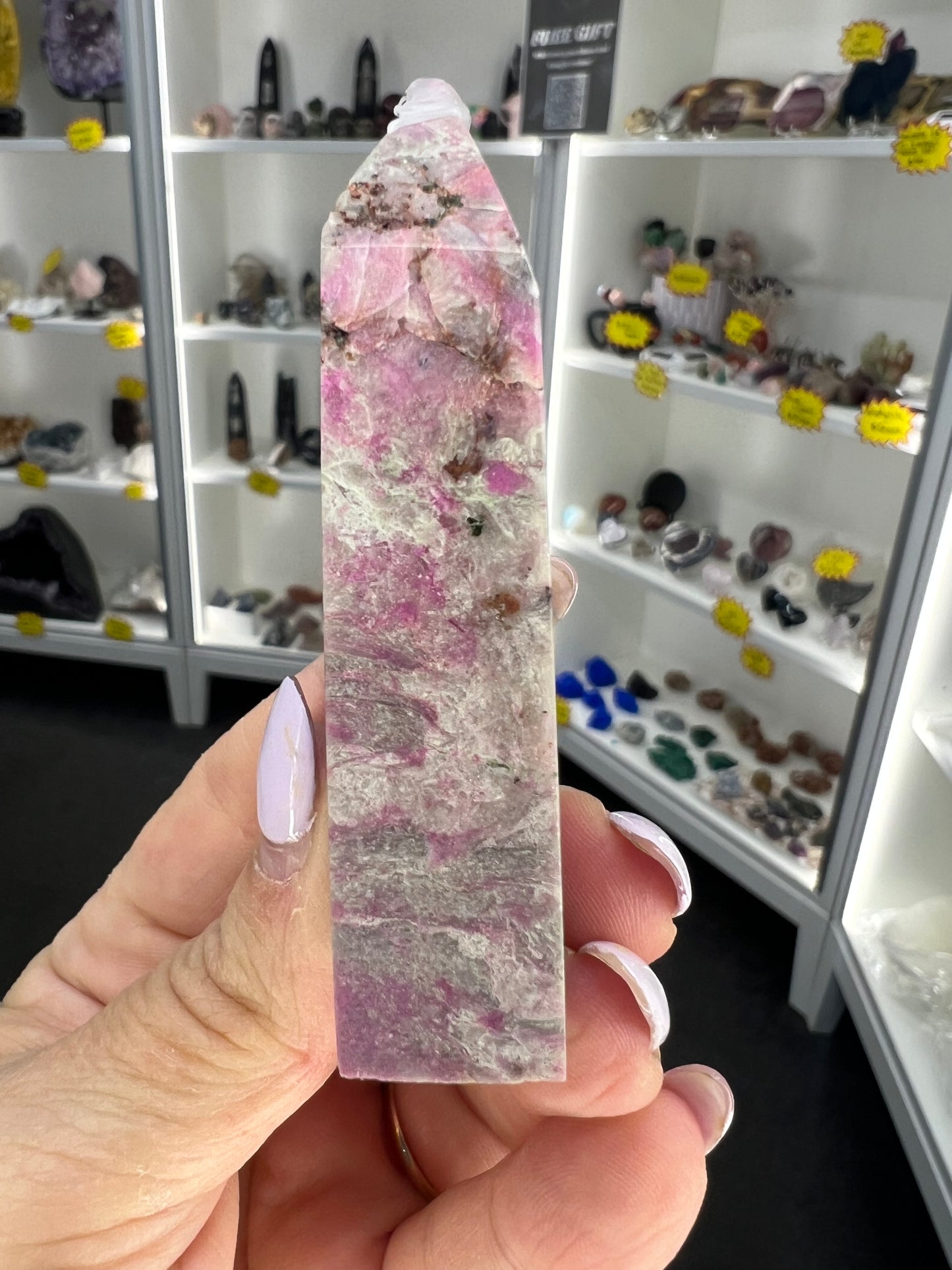 Cobalto Calcite Tower