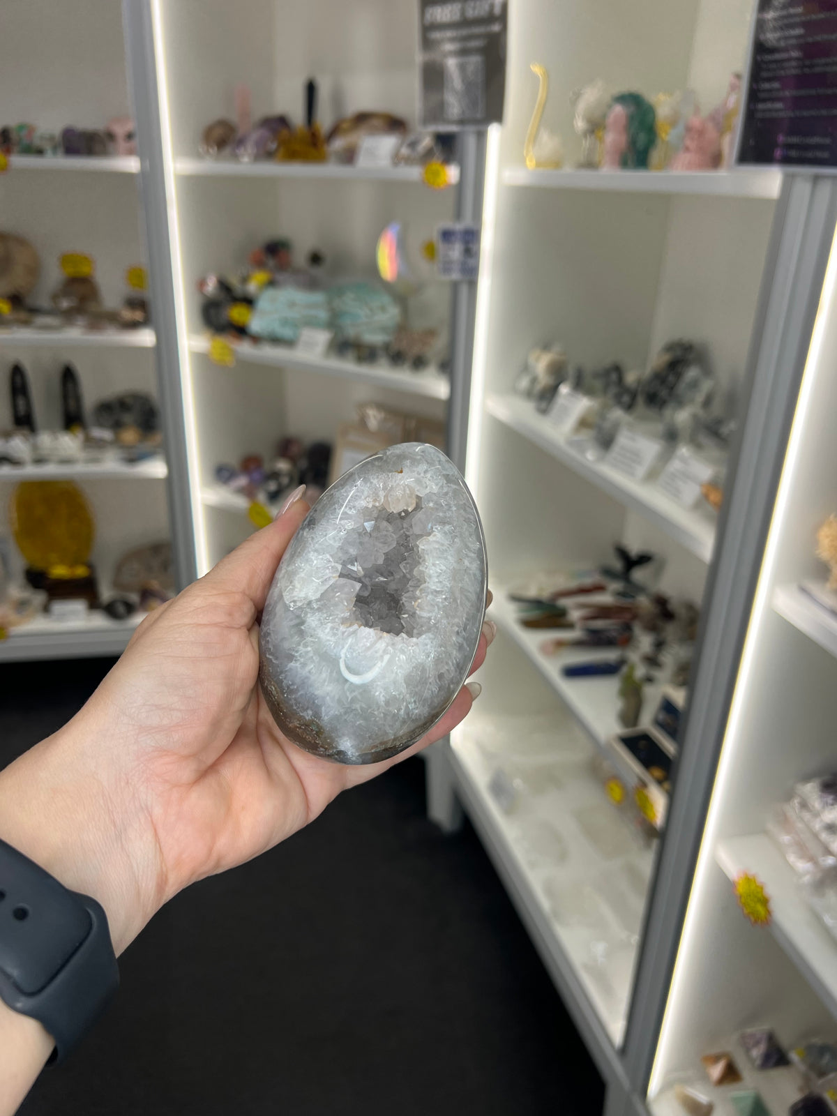 Druzy Agate Egg with Stand