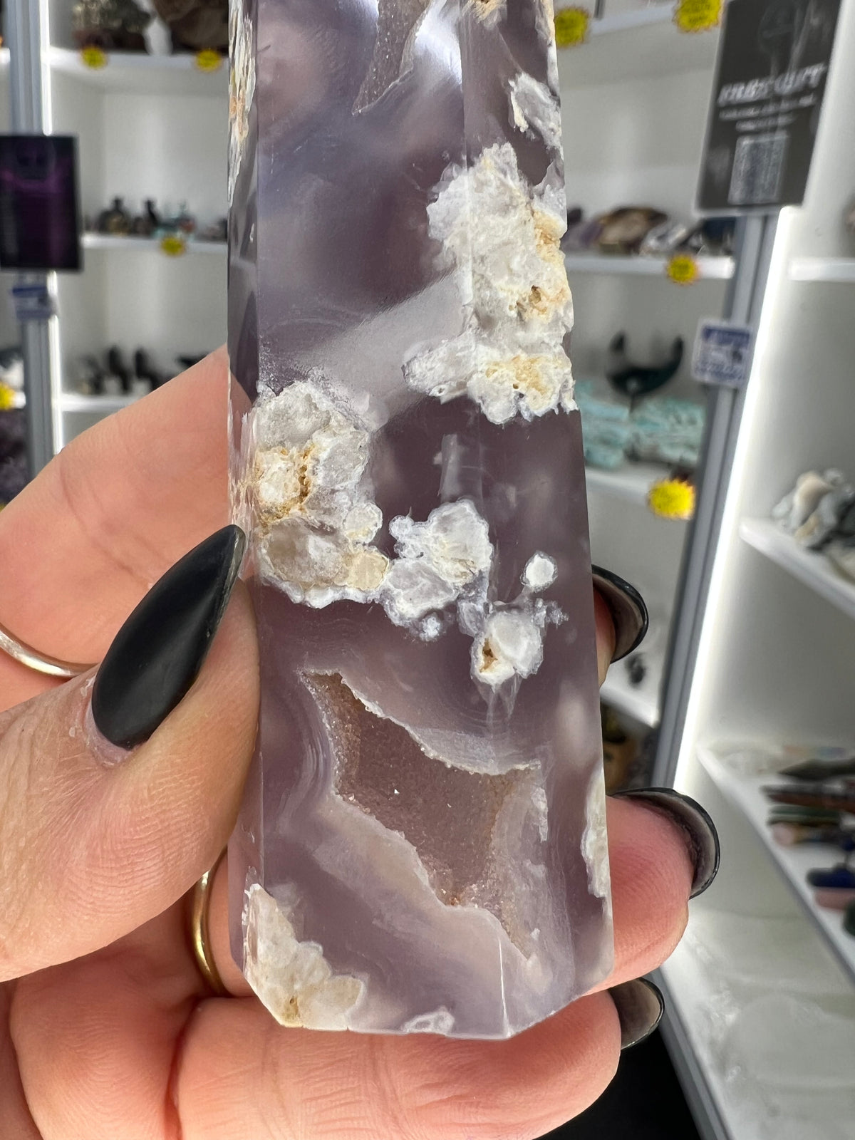 Black Flower Agate Tower
